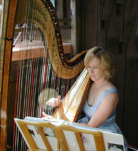Sonoma county harp teacher and harpist Heather Paschoal plays for a wedding